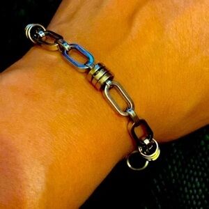Unisex bracelet white gold 14k new “The roller”very stylish rare design gold